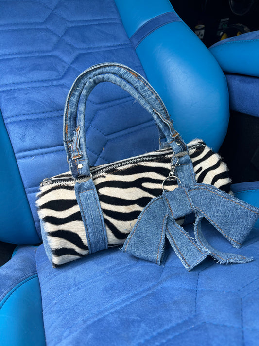 Zebra Round Bag